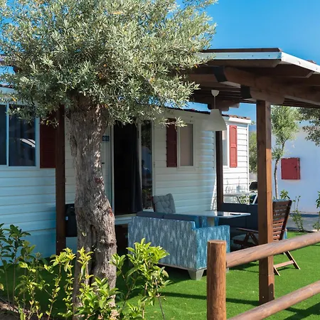 Castello Campsite Neos Marmaras