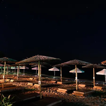 Castello Campsite Neos Marmaras