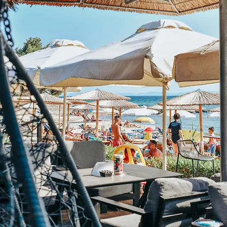 Castello Camping Neos Marmaras