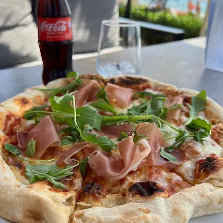 Castello Campsite Neos Marmaras