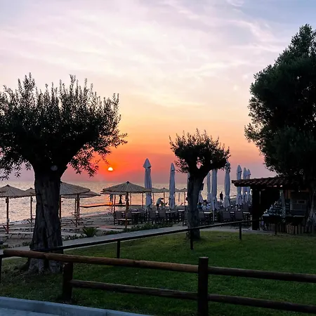 Castello * Neos Marmaras