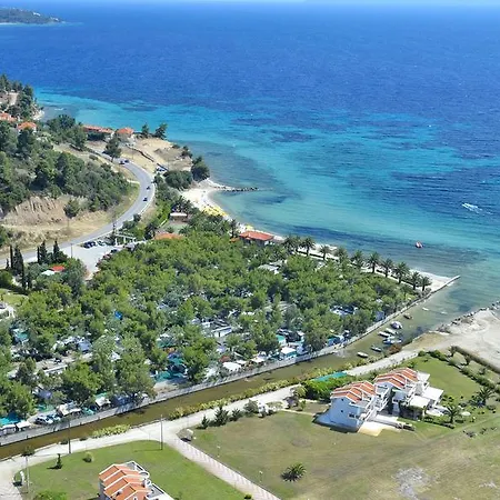 Castello Campsite Neos Marmaras