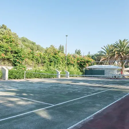 Castello Campsite Neos Marmaras