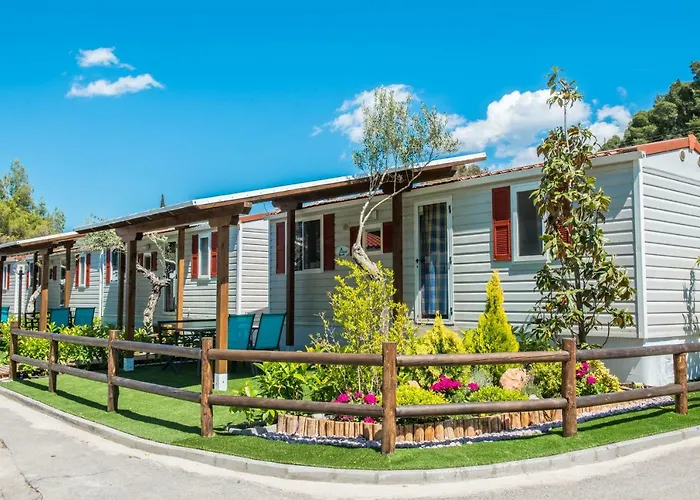 Castello Néos Marmarás