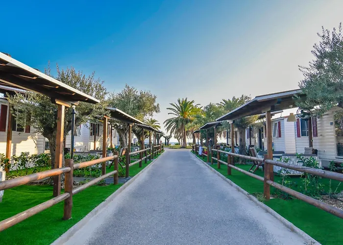 Campsite Castello Neos Marmaras