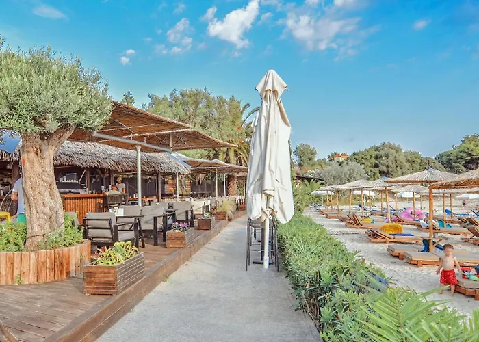 Camping Castello Neos Marmaras