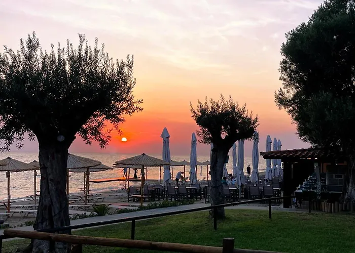 Castello * Neos Marmaras